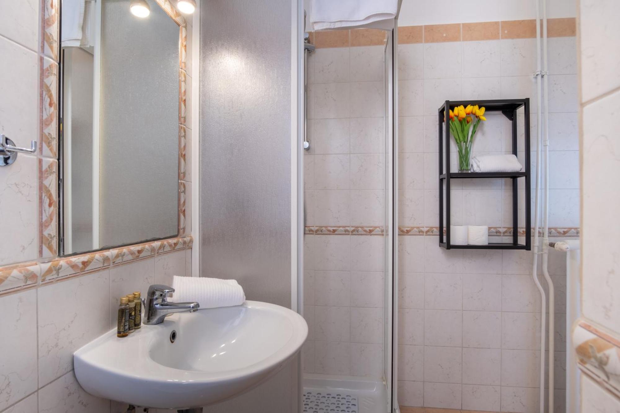 Elegantis La Dolce Vista With Private Terrace And Fantastic View Apartamento